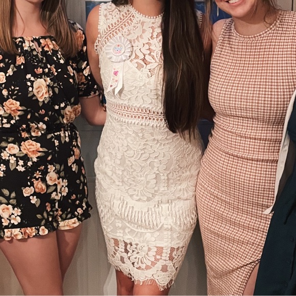 White Lace Dress - Picture 3 of 3
